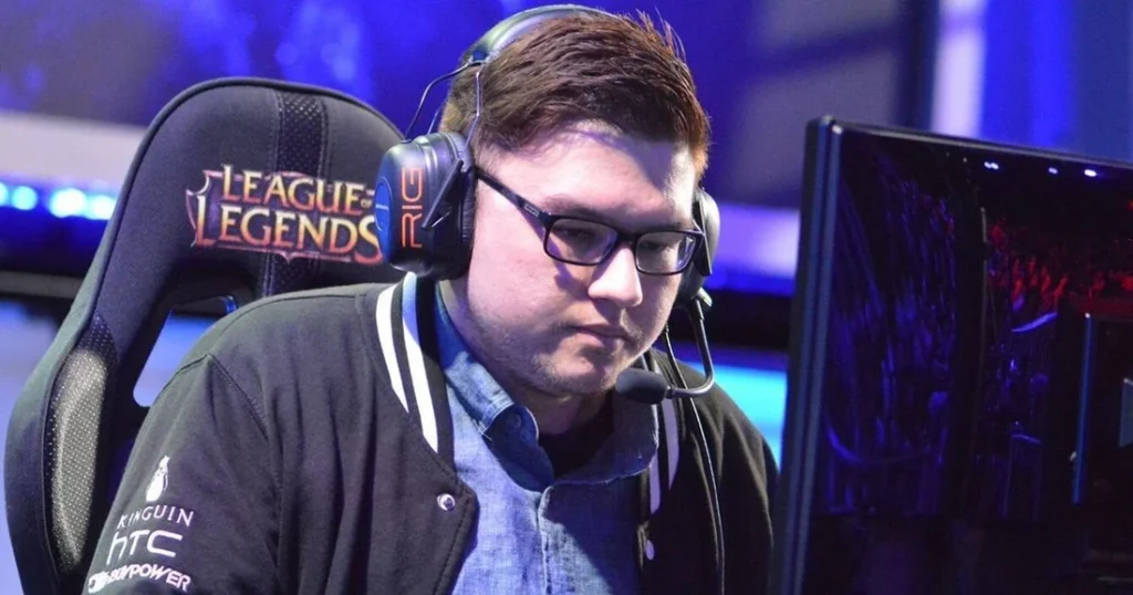 Dyrus (Marcus Hill)