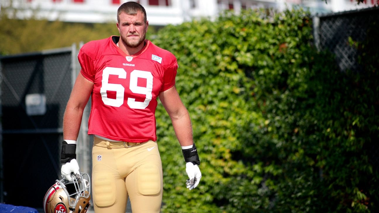 Mike McGlinchey (T)