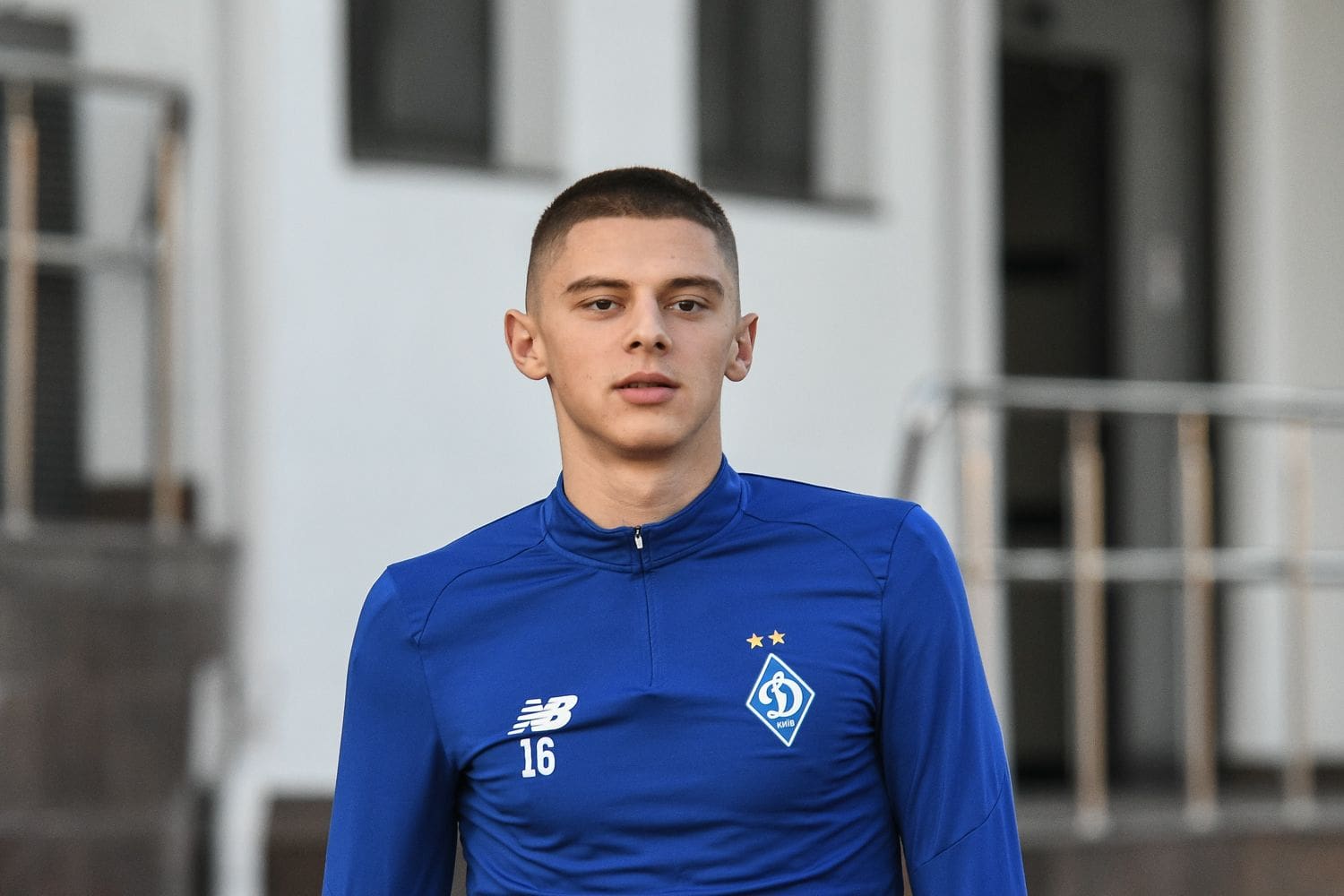 Vitaliy Mykolenko